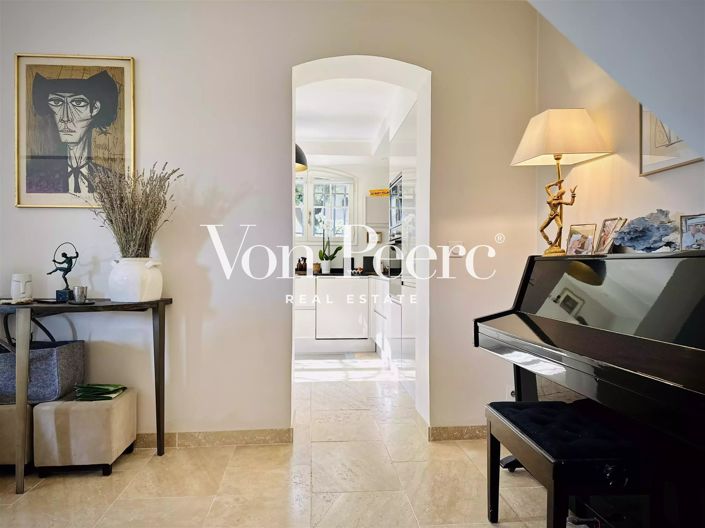 Image No.7-4 Bed House for sale