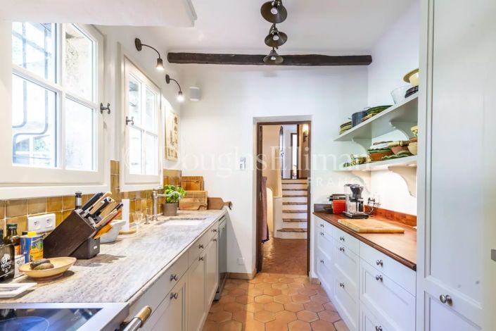 Image No.7-4 Bed House for sale