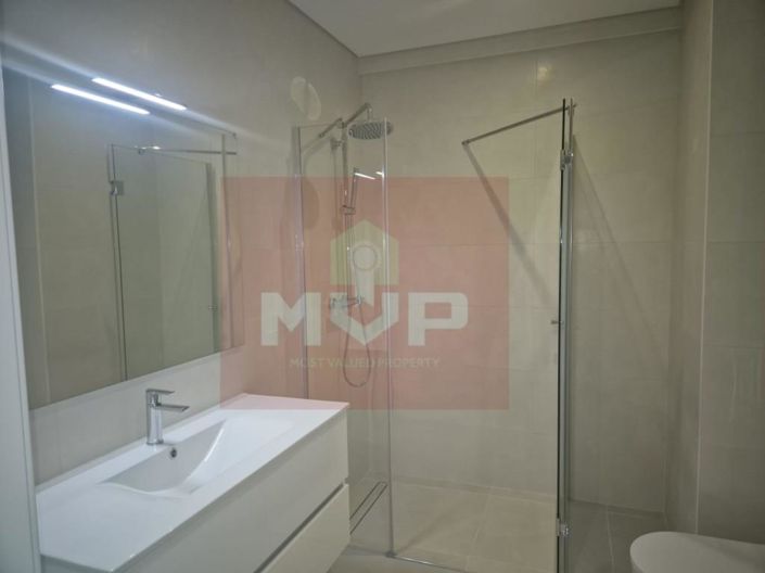 Image No.21-2 Bed Apartment for sale