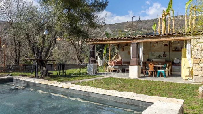 Image No.2-6 Bed House for sale