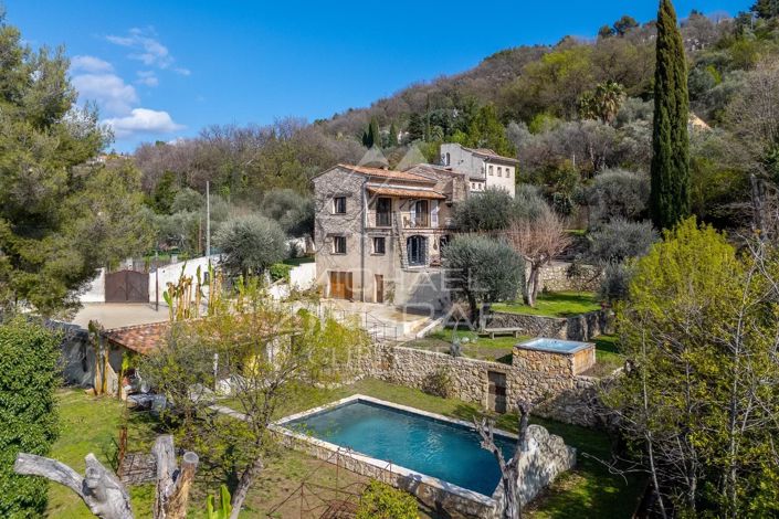 Image No.9-6 Bed House for sale