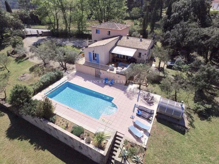Image No.9-3 Bed House for sale