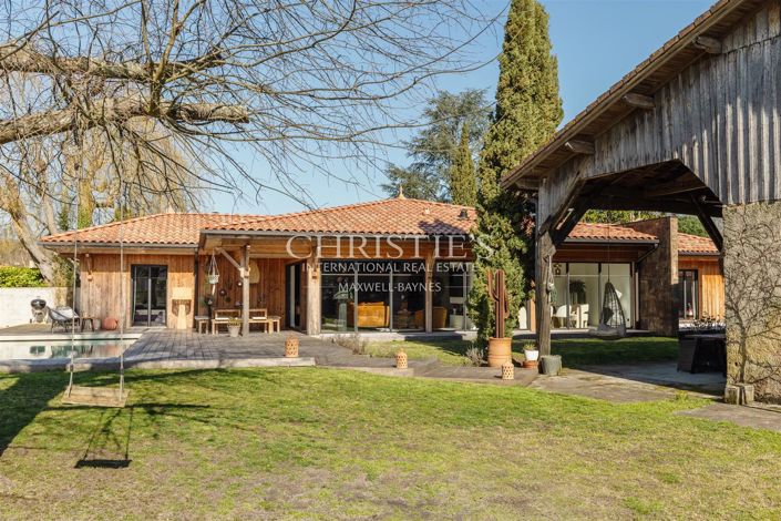 Image No.27-3 Bed House for sale