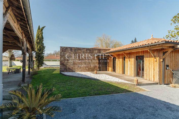 Image No.6-3 Bed House for sale
