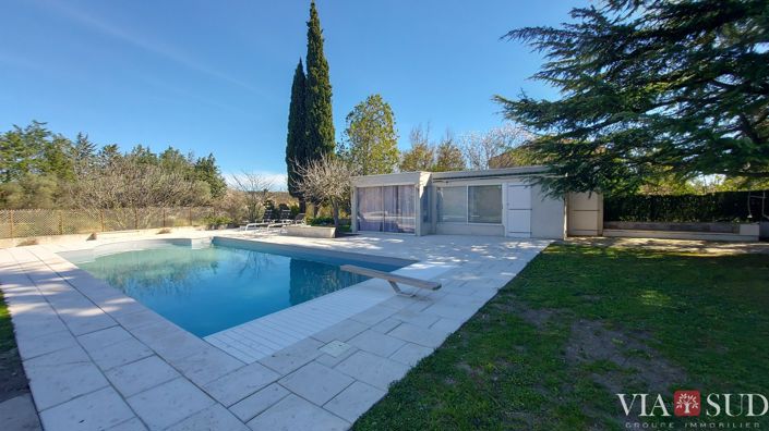Image No.3-5 Bed Property for sale