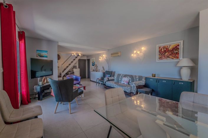Image No.7-4 Bed House for sale