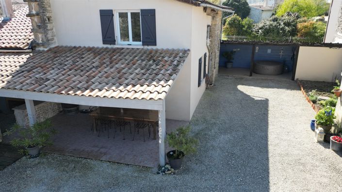 Image No.15-3 Bed House for sale