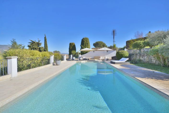 Image No.12-5 Bed House for sale