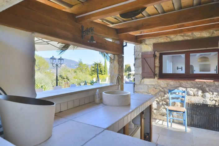 Image No.15-5 Bed House for sale