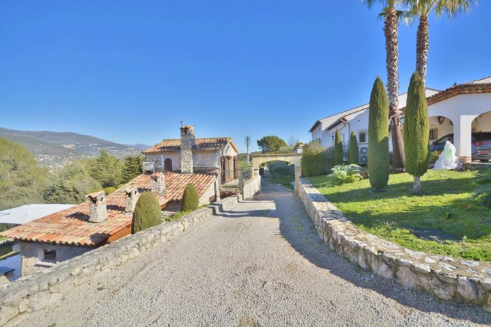 Image No.9-5 Bed House for sale