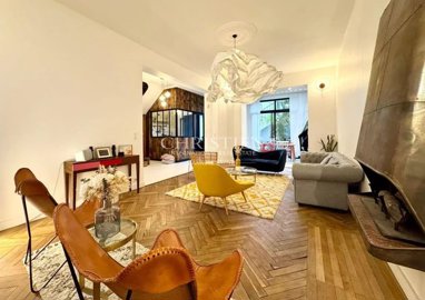 1 - La Rochelle, House