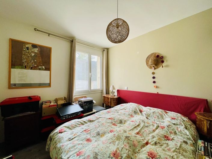 Image No.11-2 Bed House for sale