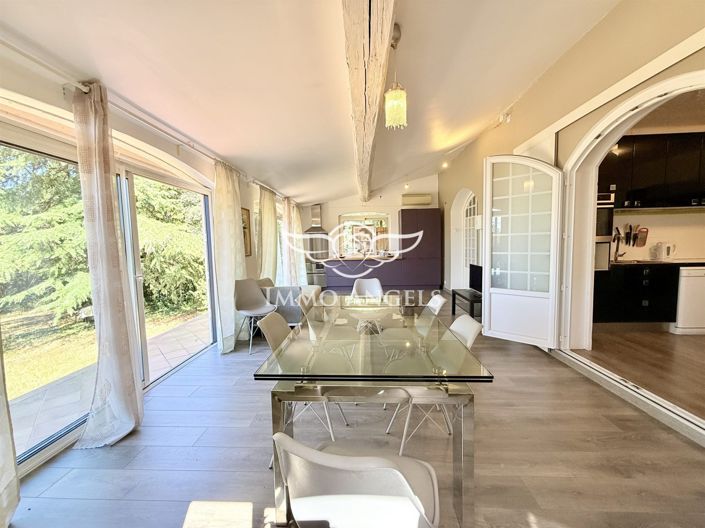 Image No.4-5 Bed House for sale
