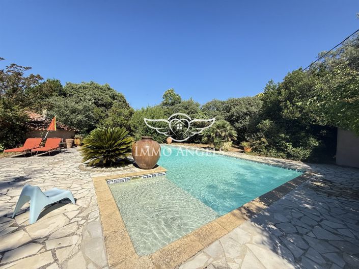 Image No.7-5 Bed House for sale