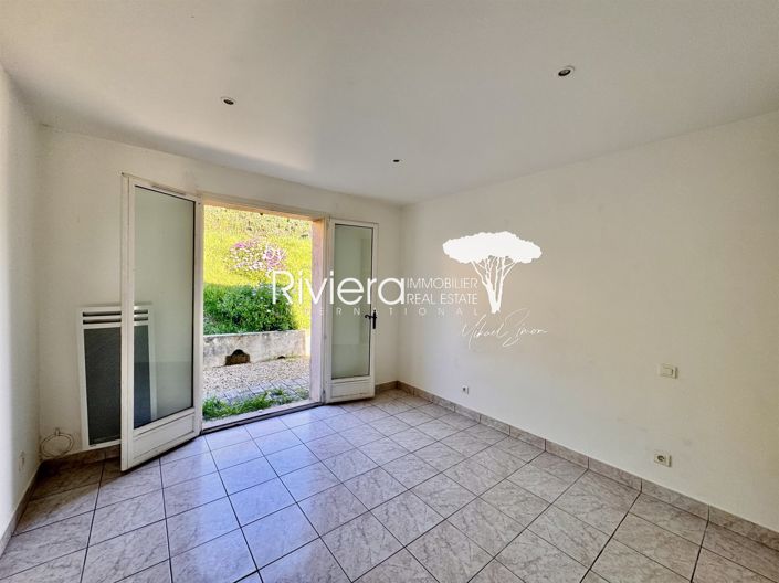 Image No.17-5 Bed House for sale