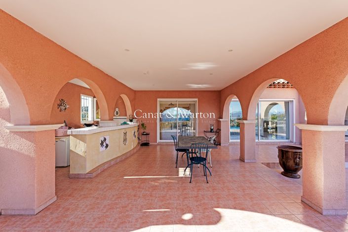 Image No.4-3 Bed Property for sale