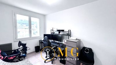 asujqjv28fi4xq2m5