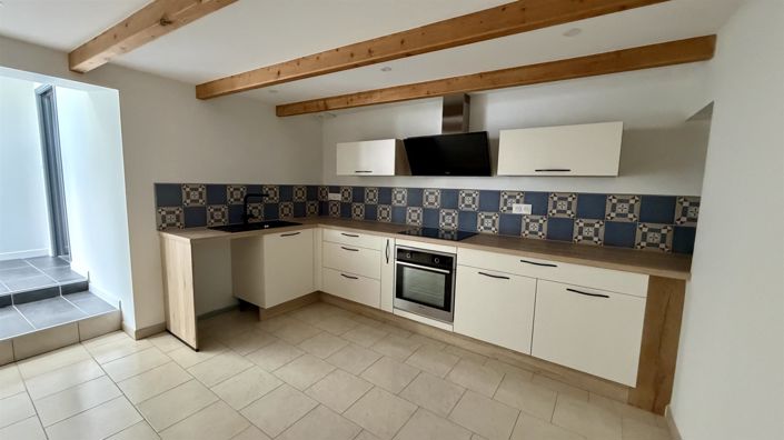 Image No.4-2 Bed House for sale