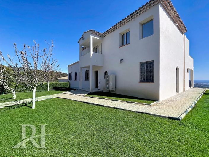 Image No.26-4 Bed House for sale