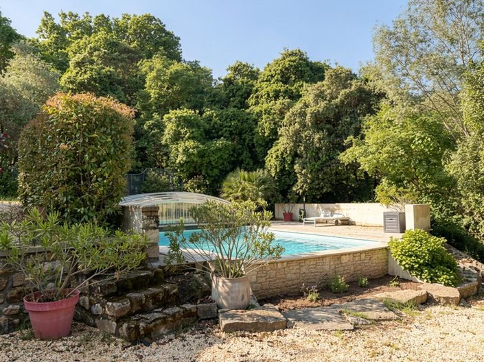 Image No.2-4 Bed House for sale
