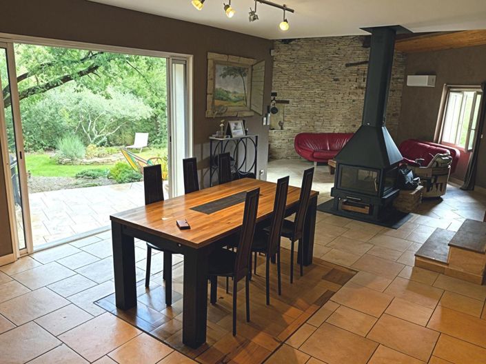 Image No.9-4 Bed House for sale