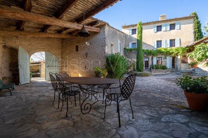 Image No.4-6 Bed House for sale