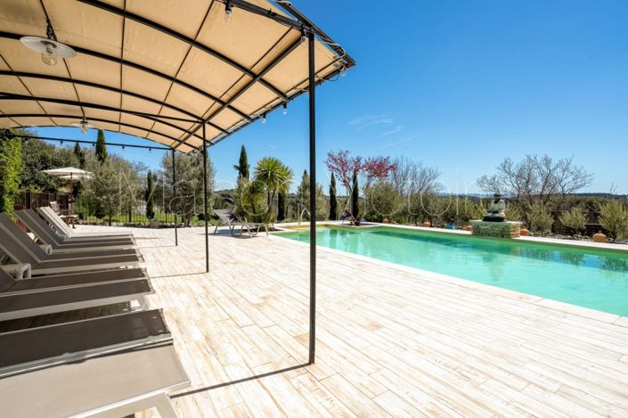 Image No.6-5 Bed House for sale