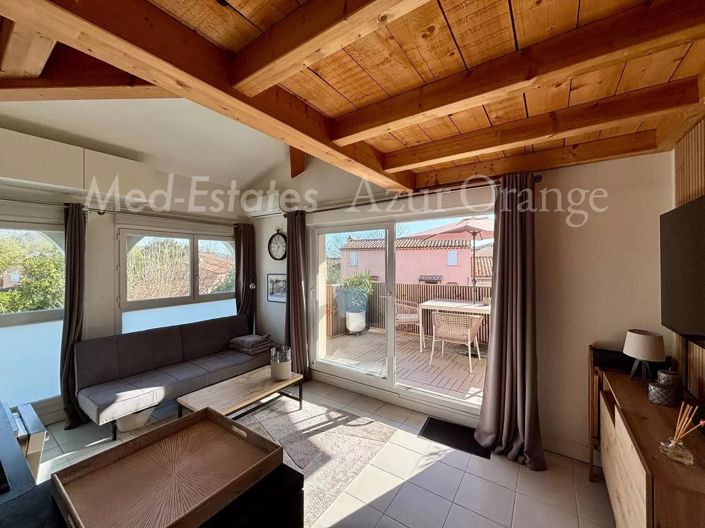 Image No.7-Appartement de 1 chambre à vendre à Grimaud