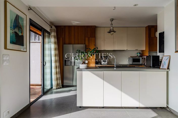 Image No.8-4 Bed House for sale