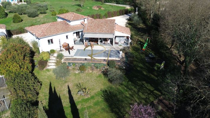 Image No.10-3 Bed House for sale