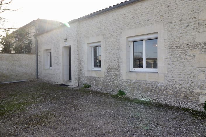 Image No.24-3 Bed House for sale