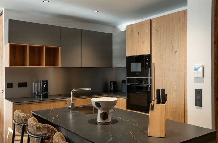 Image No.11-5 Bed Apartment for sale