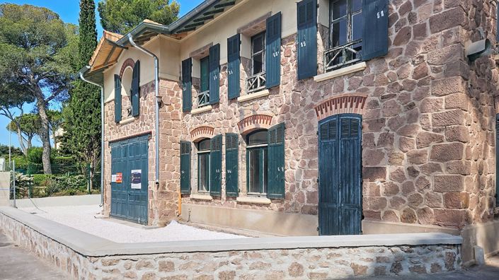 Image No.5-Maison de 4 chambres à vendre à Saint-Raphael