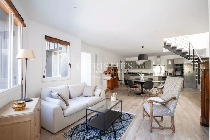 Image No.5-3 Bed House for sale