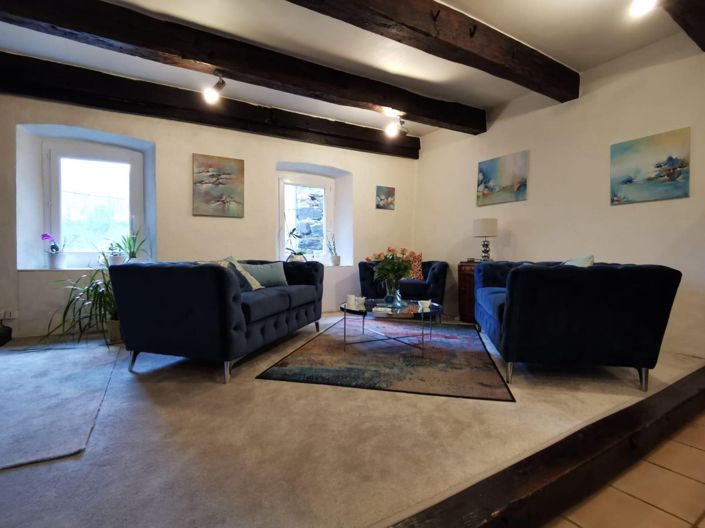 Image No.3-2 Bed House for sale