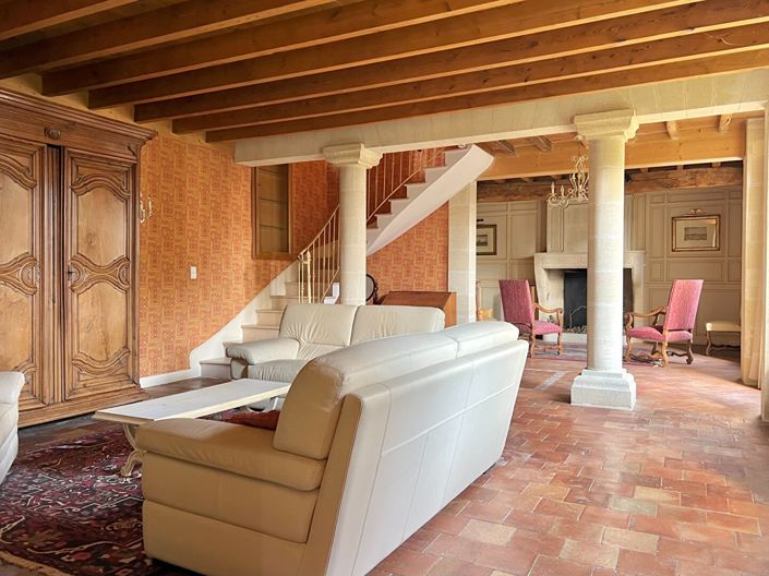 Image No.3-6 Bed House for sale