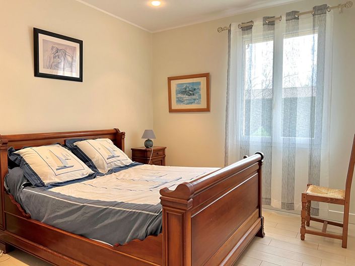 Image No.12-3 Bed House for sale