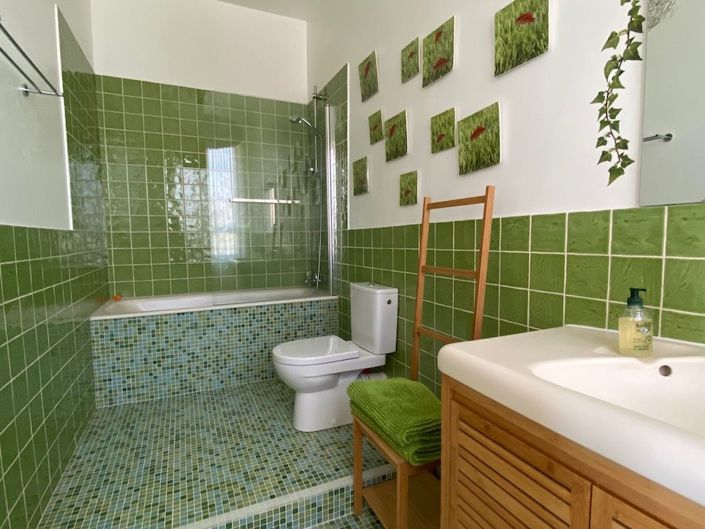 Image No.13-4 Bed House for sale