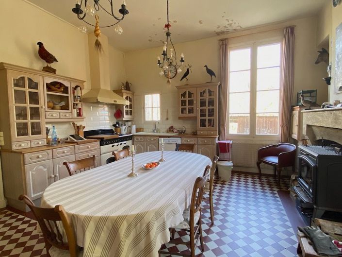 Image No.6-4 Bed House for sale