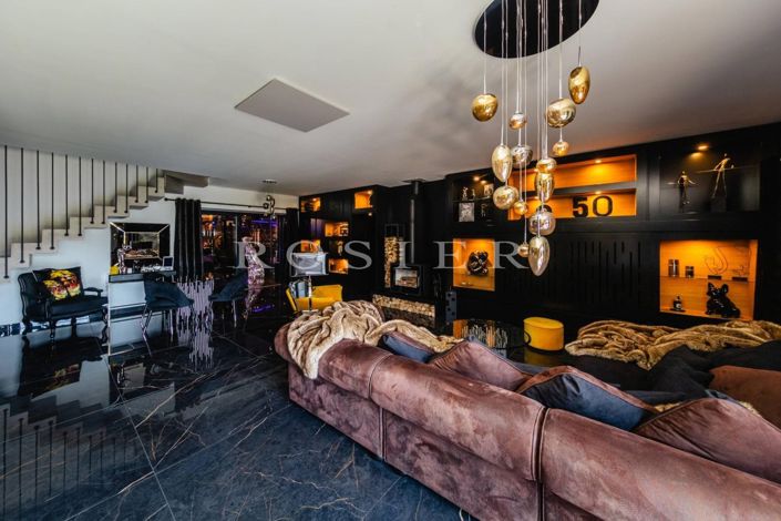 Image No.4-4 Bed House for sale
