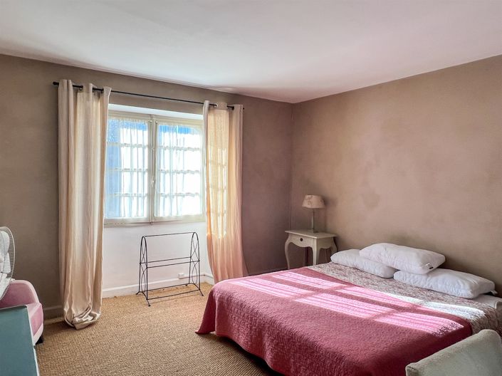 Image No.31-Propriété de 11 chambres à vendre à Montréal