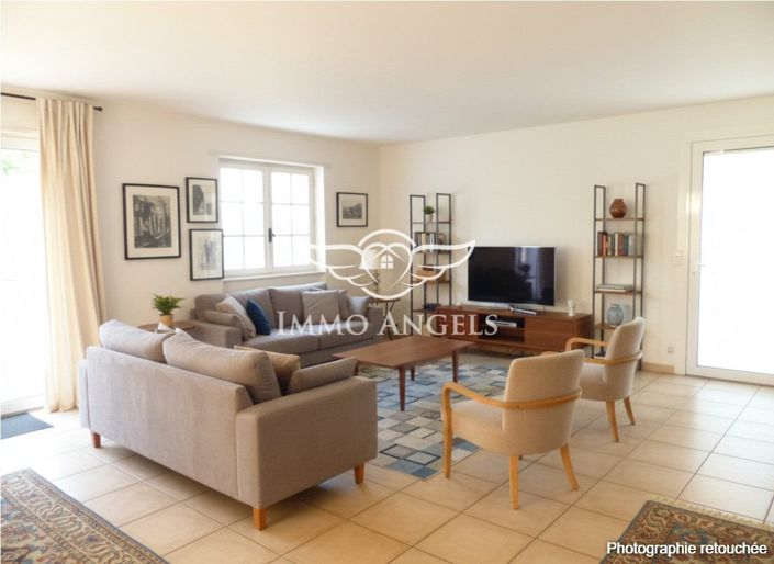 Image No.22-5 Bed House for sale