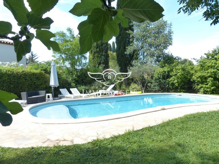 Image No.3-5 Bed House for sale