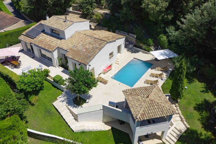Image No.20-4 Bed House for sale
