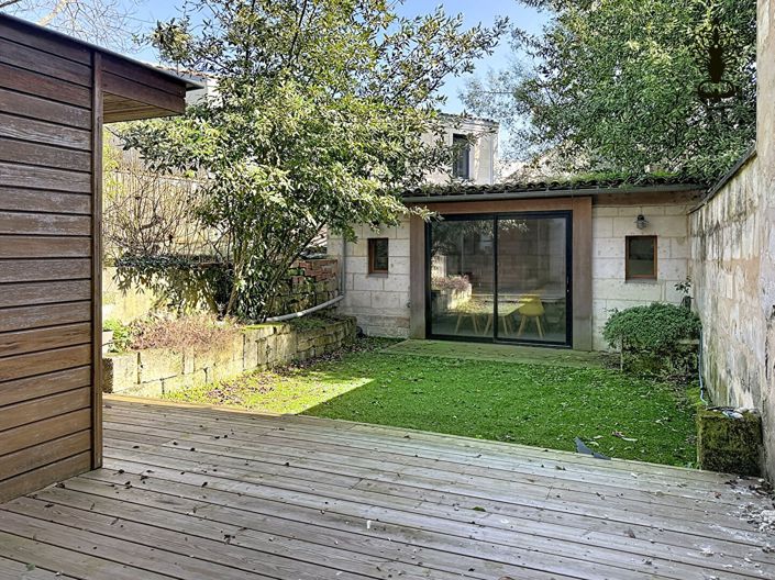 Image No.2-5 Bed House for sale