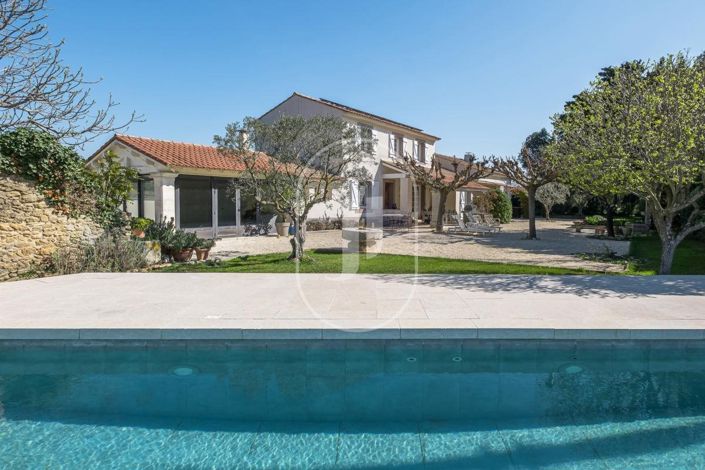 Image No.3-4 Bed House for sale