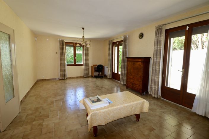 Image No.4-3 Bed House for sale