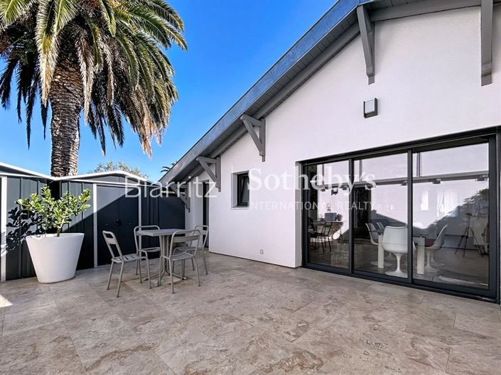 Image No.3-2 Bed House for sale