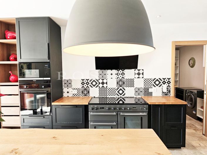 Image No.4-5 Bed House for sale