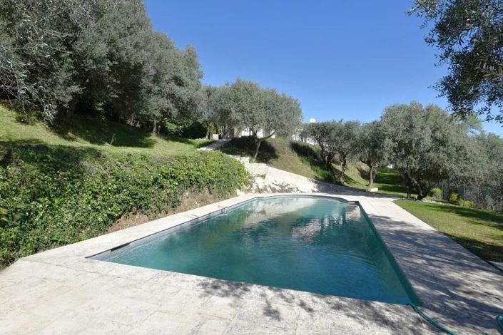 Image No.12-4 Bed House for sale